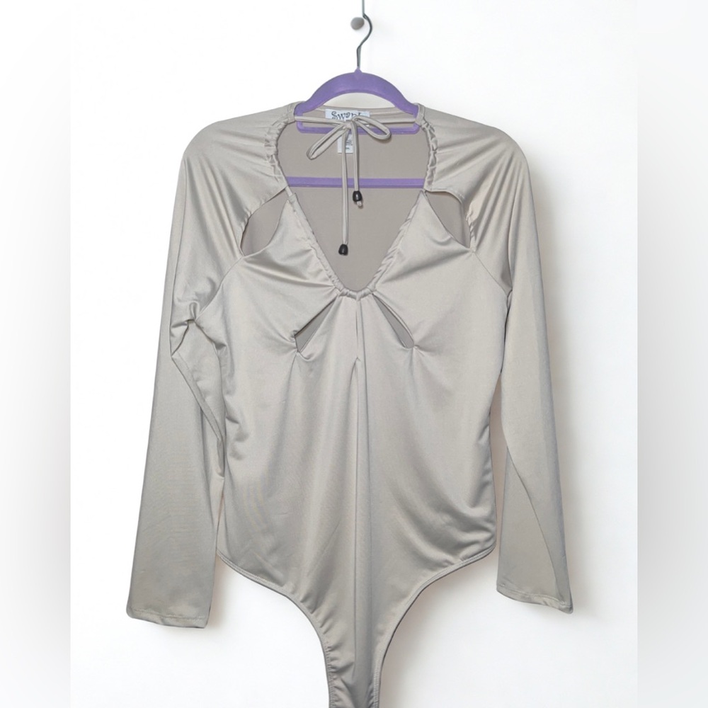 Sophie Cream Long Sleeve Bodysuit